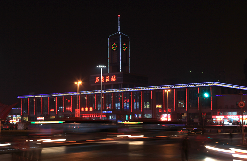 石家庄火车站夜景图片图片