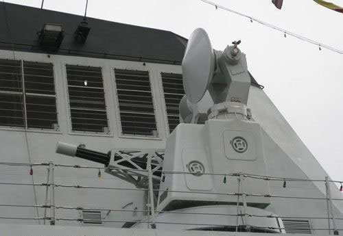 国产30毫米舰炮图片