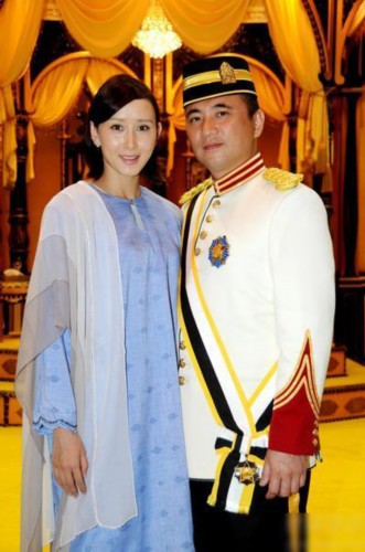 图文:小S连生3个<em>女儿</em> 赵薇刘涛陈好<em>王艳</em>大小S