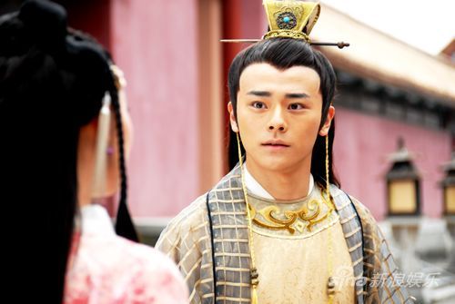 图文:《明珠游龙》二轮开播 吴静一刘淼淼再续