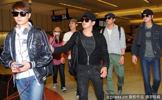 高清组图:神话组合抵台