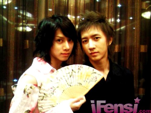 图文:shinee<em>少女时代</em>东方神起sj岚<em>smap</em>日韩天