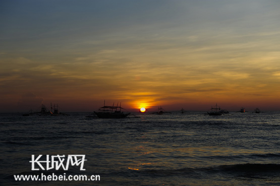 椰林海鲜二号码头_椰林飘香鸡尾酒_海鲜(2)