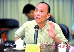 东风日产奇骏车真垃圾_农村人均日产垃圾量(3)