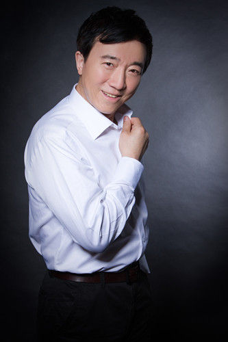 《愤怒的摄影师》热拍 姜永波自比"大管家"