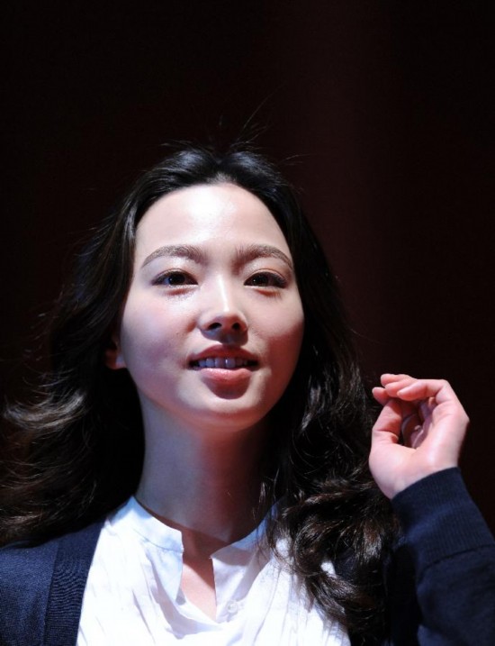 女人四年:韩国<em>女子九球</em>选手<em>车侑蓝</em>_新闻中心_