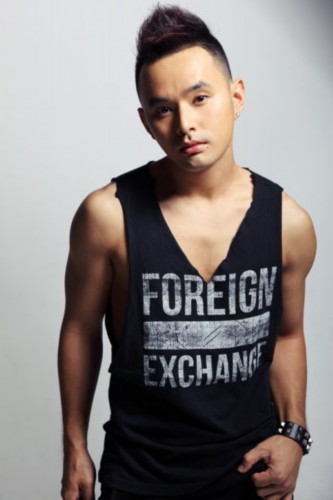 图文alex高杰秀硬朗纯爷们朋克造型