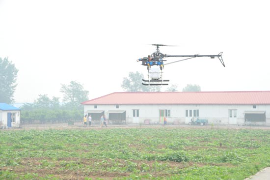 永业科学研究院积极支持小型飞行器精准农业技