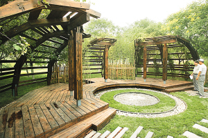 天津2012低碳创意花园展开幕 低碳如花妙景成