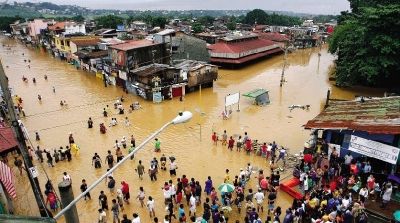 台风海葵引发洪水淹没菲律宾首都被指为人祸