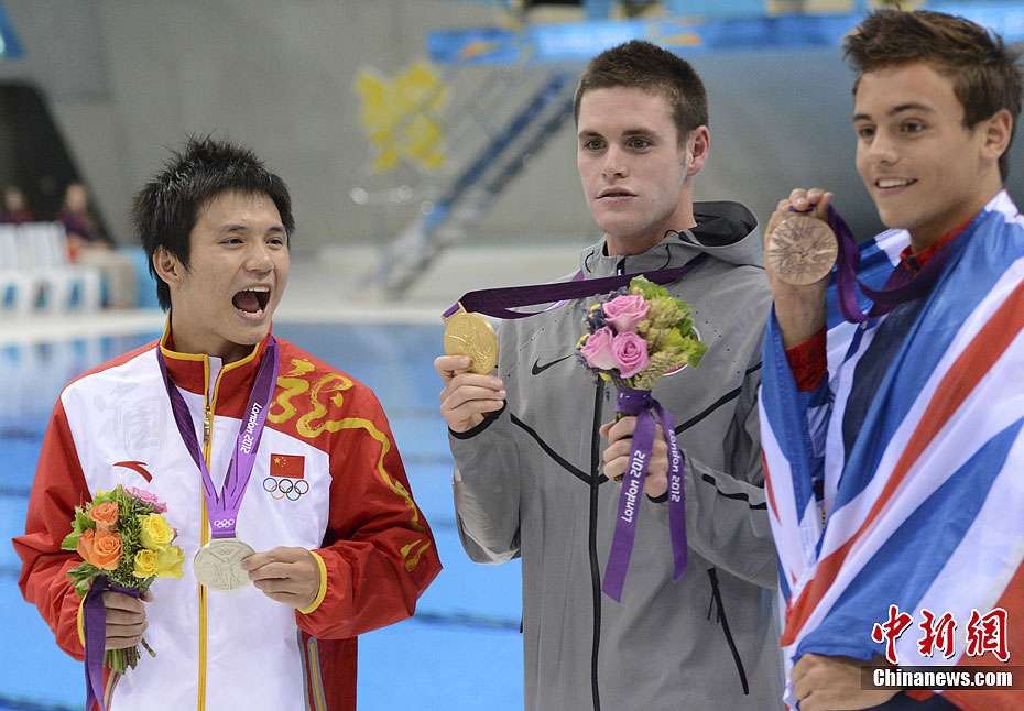 美国选手布蒂亚获得奥运男子10米台金牌