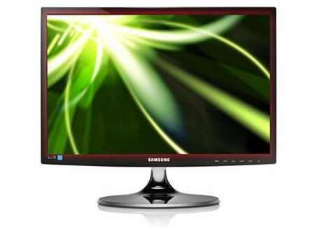 配置全新升级 显示器备战《熊猫人之谜》