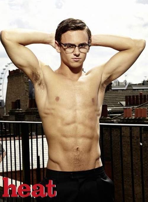 刘翔04年夺冠_揭秘刘翔8年 收入(3)