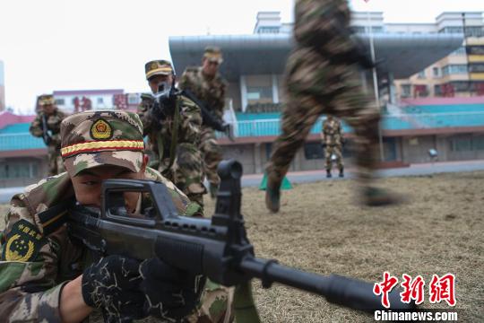 公安边防部队乌鲁木齐指挥学校20年培养警官