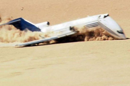 请问我做美联航的898航班到波士顿在华盛顿转