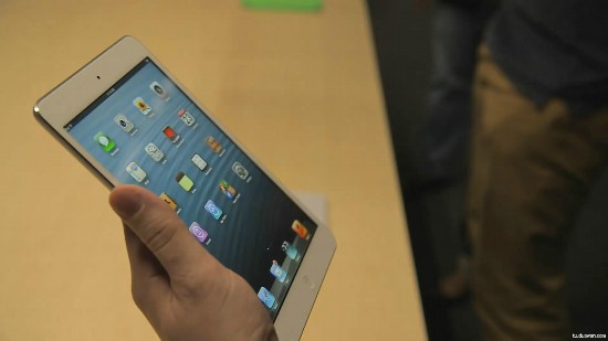 ipad mini现场真机试玩 被吐槽不适合游戏狂