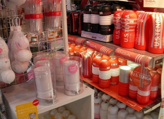 组图:日本<em>成人用品</em>店 五花八门无奇不有_新闻