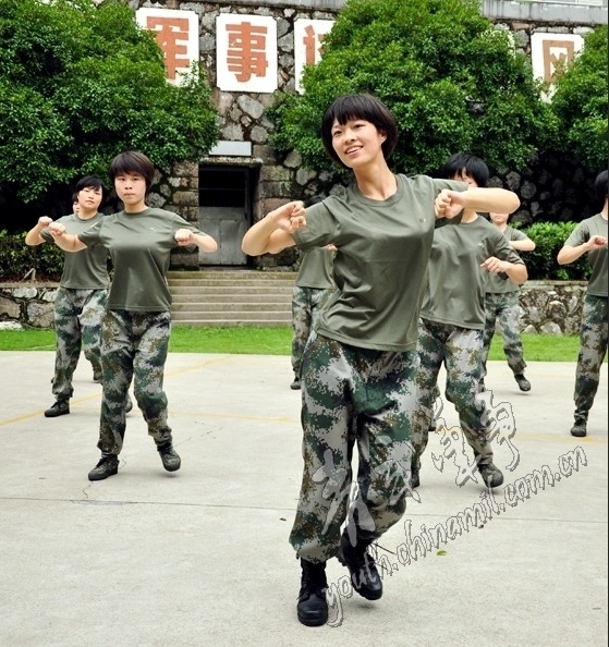 老外<em>爆操</em>中国美女图片_老外强爆中国女孩,十大