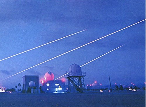 美军试射民兵3洲际导弹