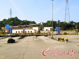 深圳106名过驾照路考学生仅4人通过理论考_中