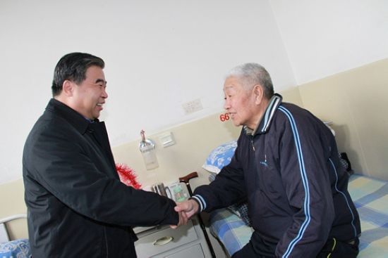 窦玉沛副部长在北京市第一社会福利院联谊