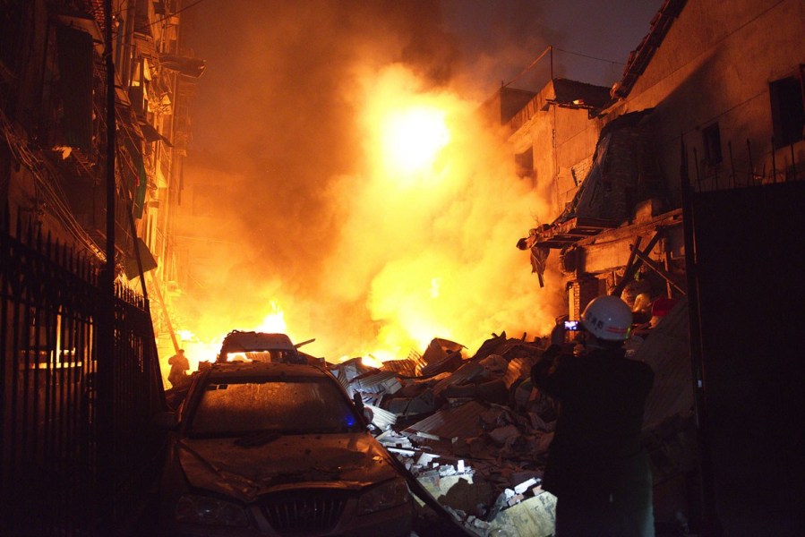 武汉一居民楼发生爆炸 1死10伤