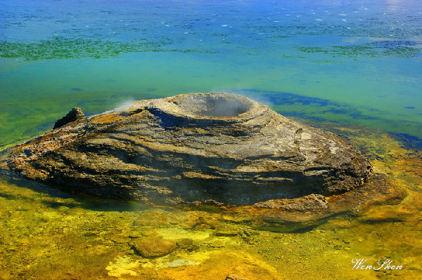 在地中海附近的火山一般为何在冬季喷发?其因