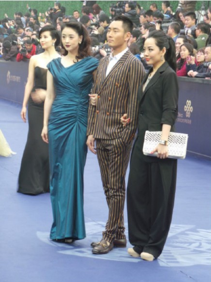 北京国际电影节闭幕红毯 甄嬛传众星得罪造型