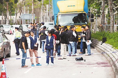 港曝黑帮凶杀案“老大”惨遭活劈场面恐怖（图）