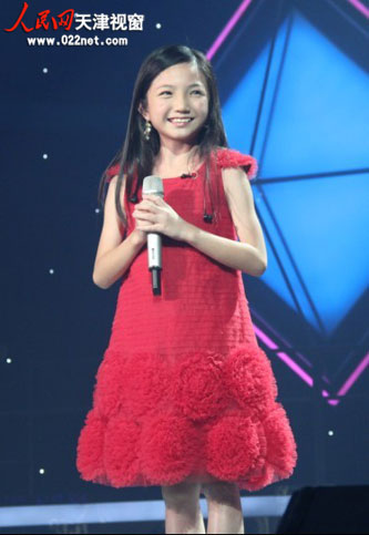 10岁李馨巧斩获金爵影后 23日《新声代》秀唱功