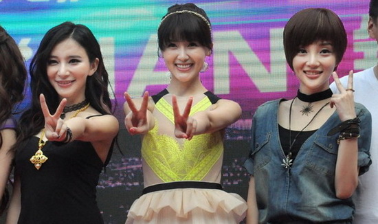 《<em>女人帮妞儿</em>》<em>第二季</em>开机 李小璐甘薇联合制