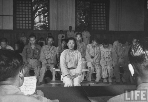 图揭<em>二战</em>中<em>女战俘</em>的悲苦命运_新闻中心_中国