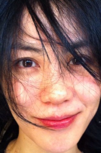 爆王菲是整容美女 隆鼻打童颜针瘦脸针花费百