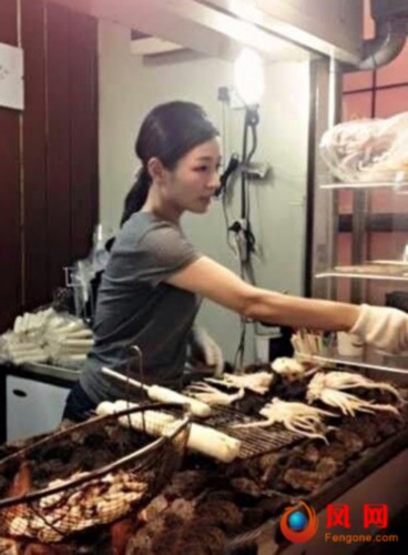 刘涛卖鱿鱼_卖鱿鱼月收入10万(2)