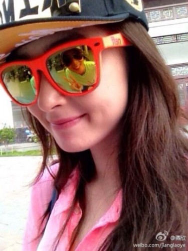  华妃十爷 成佳偶 蒋欣叶祖新承认相恋:世间最美