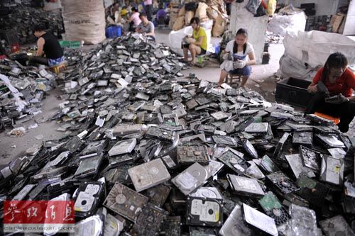 泰晤士报:电子垃圾海啸侵袭中国