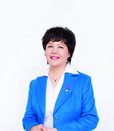 首页   省卫生厅厅长王咏红:今年将全面推行大病保险制度   采访热点