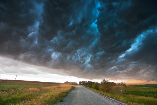 极端天气:超级单体风暴