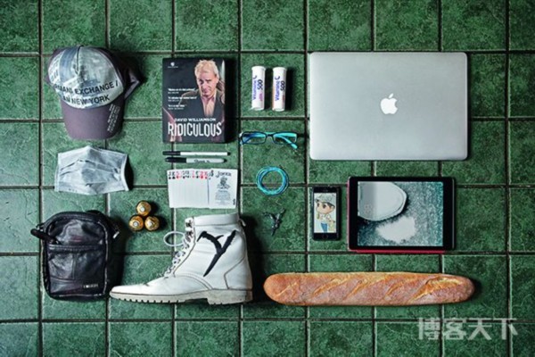 魔术师Yif的魔法包:iPhone桌面是粉丝给的画