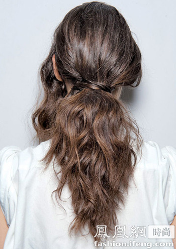 15个<em>简单发型</em> 让你风沙天依旧<em>美丽</em>(组图)-聚焦