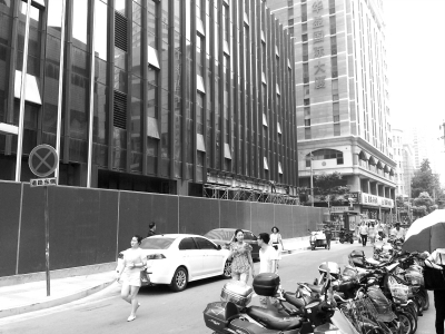 停车费贵过违停罚款 高额停车费能否治堵