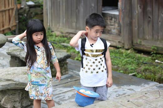 杨阳洋语录走红 自曝给多多买裙子系导演所言