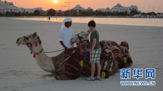 阿联酋阿布扎比酋长国政府投巨资发展旅游业