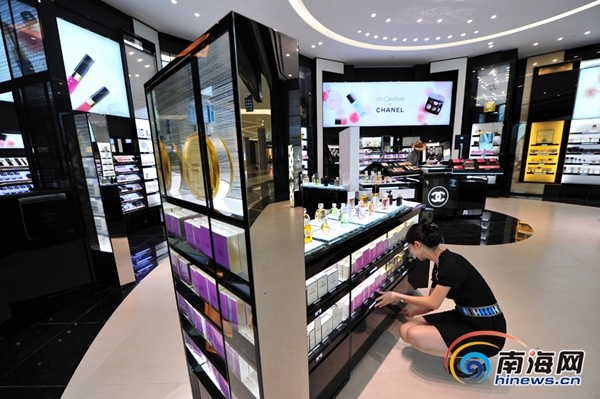 全球免税店购物中心 9203254912866205914.jpg