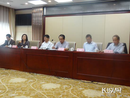 河北省人大常委会会议通过废止和修改部分法规