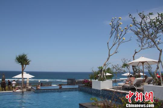 图为巴厘岛海滨的samabe5星级酒店,风景如画 顾时宏 摄