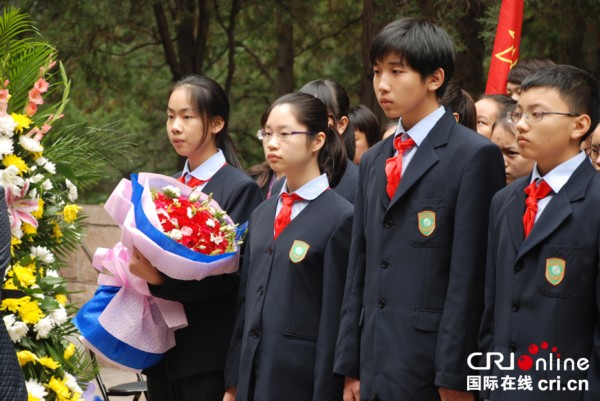 北京日坛中学举办烈士纪念日主题活动(高清组
