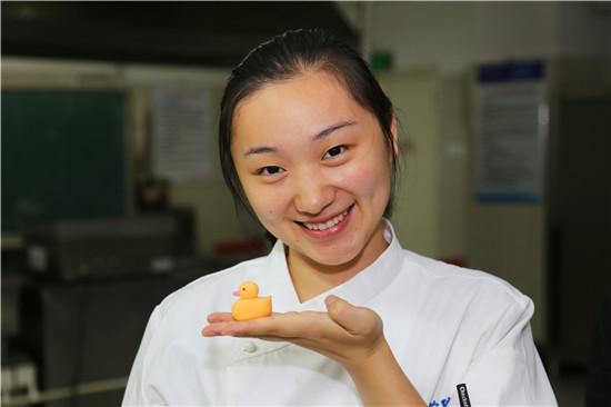 最美面点教师清纯如邻家女 学生纷纷来蹭课_