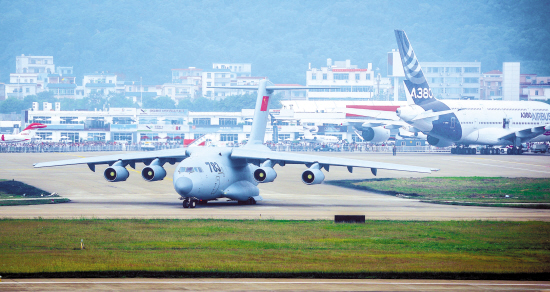 中国首次向美国批量出口民用飞机