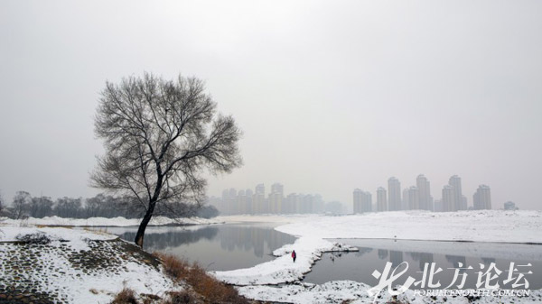 网友实拍:蓟县州河湾尽展雪影奇观 令市民惊叹